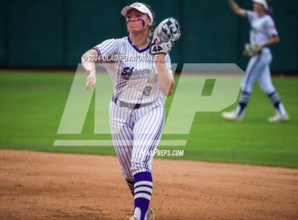 Thumbnail 3 in Crawford @ Shiner (UIL 2A Softball Semifinal) photogallery.