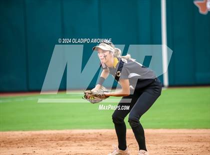 Thumbnail 3 in Crawford @ Shiner (UIL 2A Softball Semifinal) photogallery.