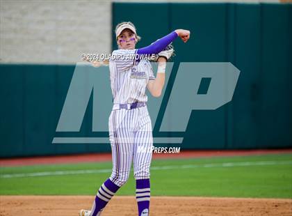 Thumbnail 2 in Crawford @ Shiner (UIL 2A Softball Semifinal) photogallery.