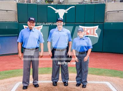 Thumbnail 3 in Crawford @ Shiner (UIL 2A Softball Semifinal) photogallery.