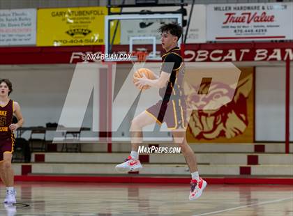 Thumbnail 2 in Lake Hamilton vs Chadwick (Billy Ply Classic) photogallery.