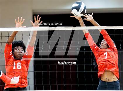 Thumbnail 1 in Seventy-First @ Hoke County photogallery.