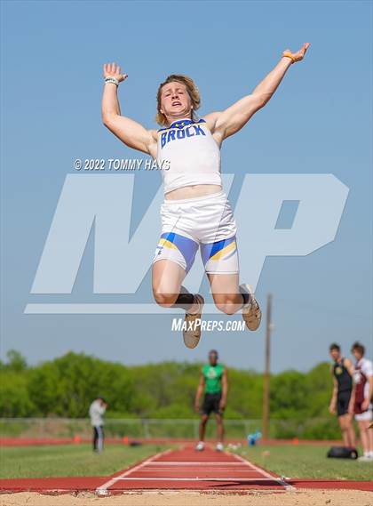 Thumbnail 1 in UIL 3A Area (Jumping Events) photogallery.