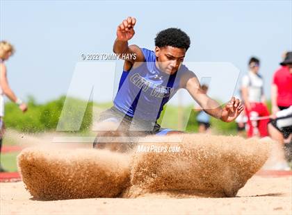 Thumbnail 3 in UIL 3A Area (Jumping Events) photogallery.