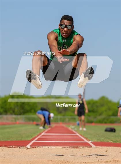 Thumbnail 3 in UIL 3A Area (Jumping Events) photogallery.