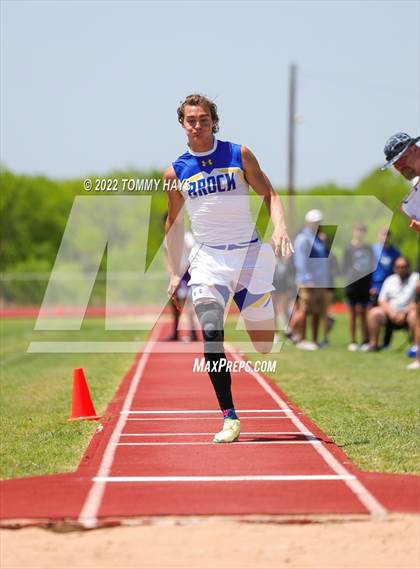 Thumbnail 1 in UIL 3A Area (Jumping Events) photogallery.