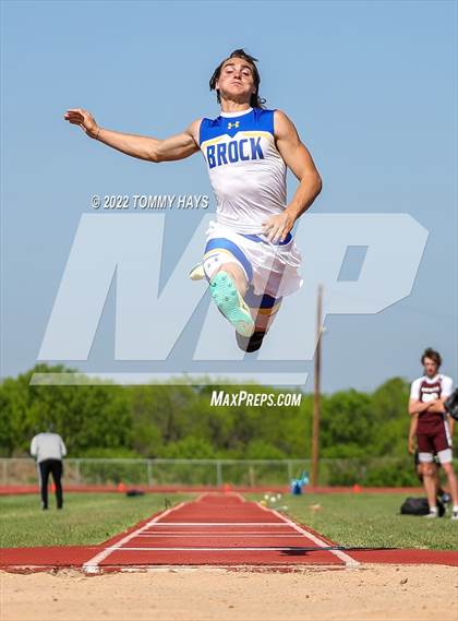 Thumbnail 2 in UIL 3A Area (Jumping Events) photogallery.