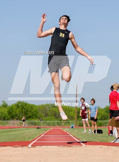 Thumbnail 2 in UIL 3A Area (Jumping Events) photogallery.