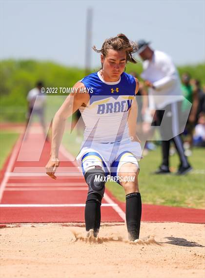 Thumbnail 3 in UIL 3A Area (Jumping Events) photogallery.