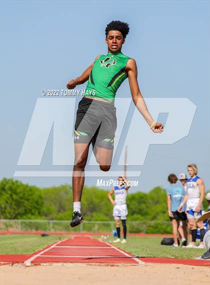 Thumbnail 2 in UIL 3A Area (Jumping Events) photogallery.