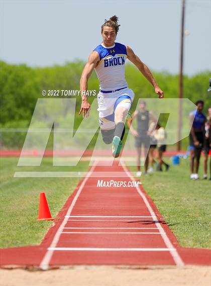 Thumbnail 1 in UIL 3A Area (Jumping Events) photogallery.