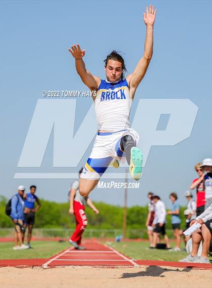 Thumbnail 2 in UIL 3A Area (Jumping Events) photogallery.