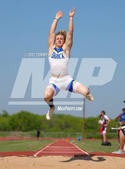 Thumbnail 2 in UIL 3A Area (Jumping Events) photogallery.