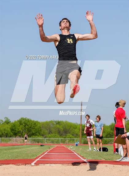 Thumbnail 1 in UIL 3A Area (Jumping Events) photogallery.