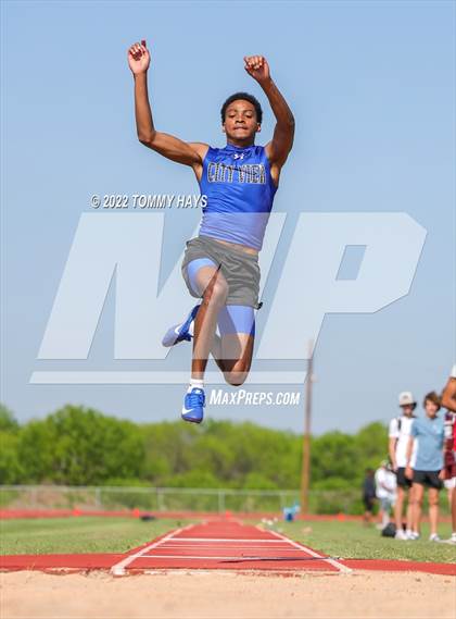 Thumbnail 2 in UIL 3A Area (Jumping Events) photogallery.
