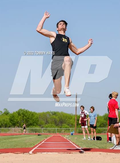 Thumbnail 3 in UIL 3A Area (Jumping Events) photogallery.