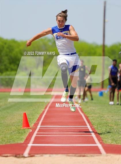 Thumbnail 3 in UIL 3A Area (Jumping Events) photogallery.