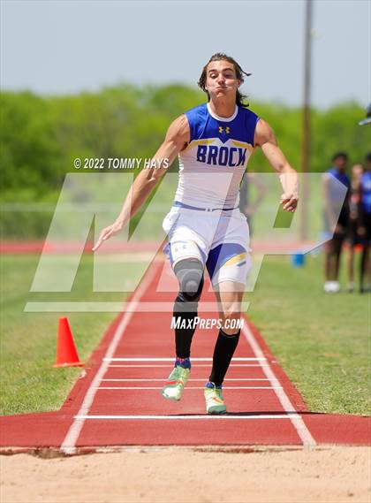 Thumbnail 2 in UIL 3A Area (Jumping Events) photogallery.