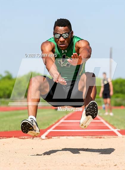 Thumbnail 2 in UIL 3A Area (Jumping Events) photogallery.
