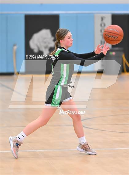 Thumbnail 3 in Glendale vs. Phoenix Christian (Lady Wolves Court Classic) photogallery.