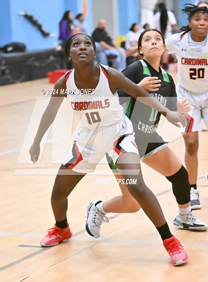 Thumbnail 3 in Glendale vs. Phoenix Christian (Lady Wolves Court Classic) photogallery.