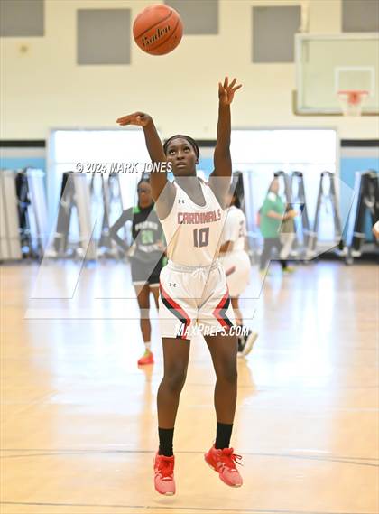 Thumbnail 1 in Glendale vs. Phoenix Christian (Lady Wolves Court Classic) photogallery.