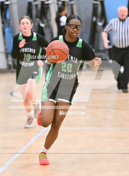 Thumbnail 3 in Glendale vs. Phoenix Christian (Lady Wolves Court Classic) photogallery.