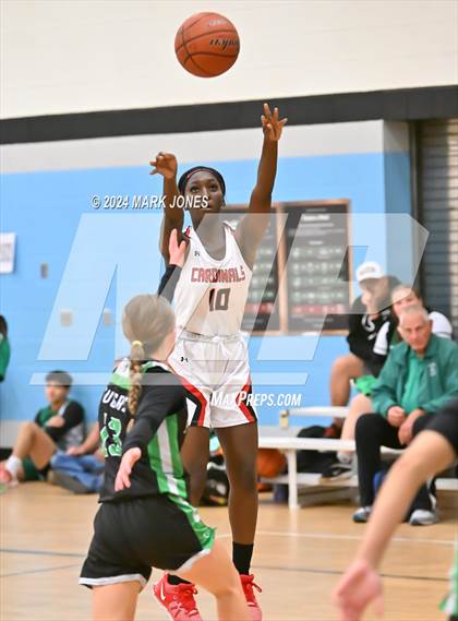 Thumbnail 2 in Glendale vs. Phoenix Christian (Lady Wolves Court Classic) photogallery.