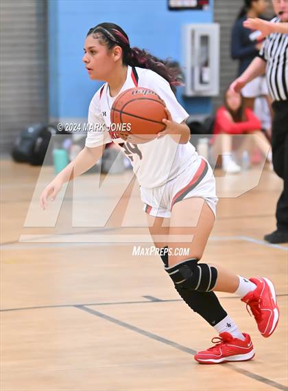 Thumbnail 2 in Glendale vs. Phoenix Christian (Lady Wolves Court Classic) photogallery.