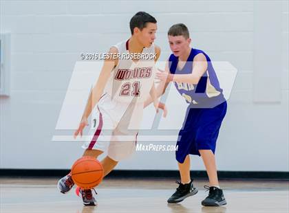 Thumbnail 1 in FR: D'Hanis vs Dilley Freshman photogallery.