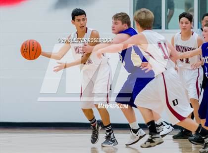 Thumbnail 1 in FR: D'Hanis vs Dilley Freshman photogallery.
