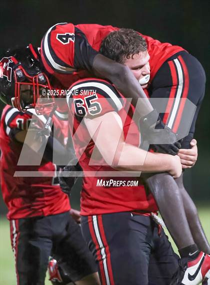 Thumbnail 1 in Montgomery @ Pickering photogallery.