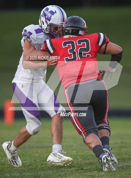 Thumbnail 2 in Montgomery @ Pickering photogallery.