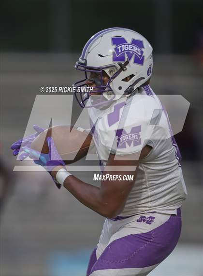 Thumbnail 1 in Montgomery @ Pickering photogallery.