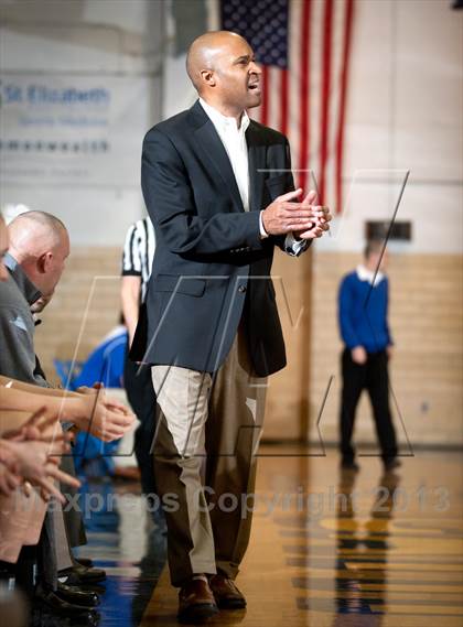 Thumbnail 2 in Newport Central Catholic vs Holy Cross (All A Classic) photogallery.