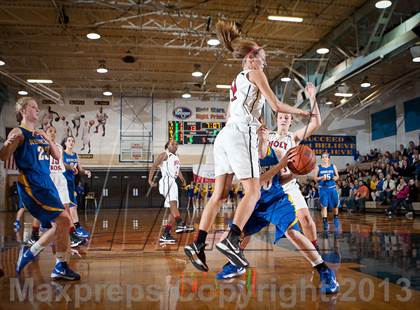 Thumbnail 2 in Newport Central Catholic vs Holy Cross (All A Classic) photogallery.