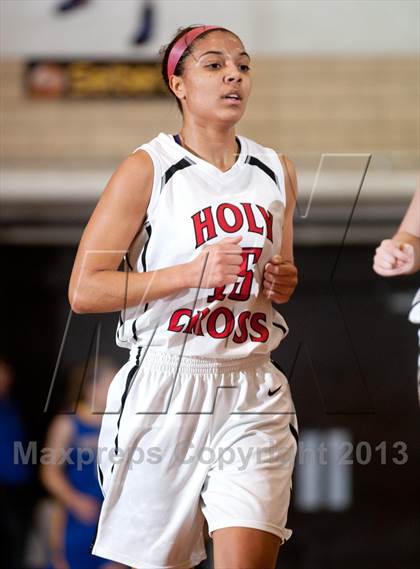 Thumbnail 3 in Newport Central Catholic vs Holy Cross (All A Classic) photogallery.