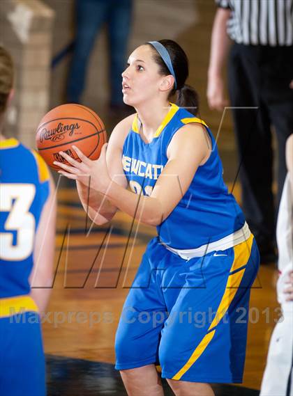 Thumbnail 2 in Newport Central Catholic vs Holy Cross (All A Classic) photogallery.