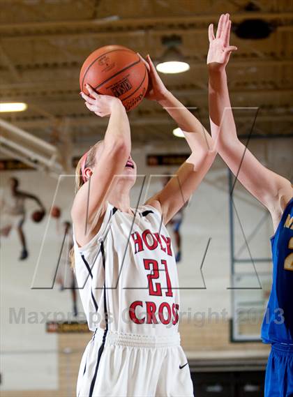Thumbnail 1 in Newport Central Catholic vs Holy Cross (All A Classic) photogallery.