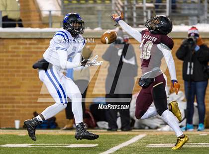 Thumbnail 3 in Harding University vs. Scotland (NCHSAA 4A Final) photogallery.