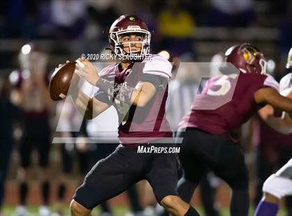 Thumbnail 3 in Christian Brothers @ De Smet Jesuit  (MSHSAA Class 6 District Playoff) photogallery.