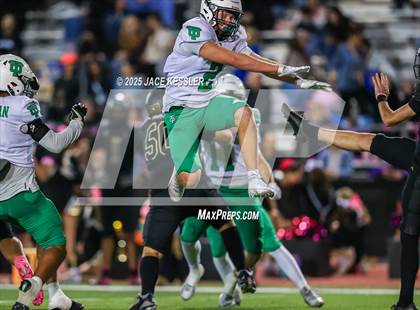 Thumbnail 1 in Thousand Oaks @ Calabasas photogallery.