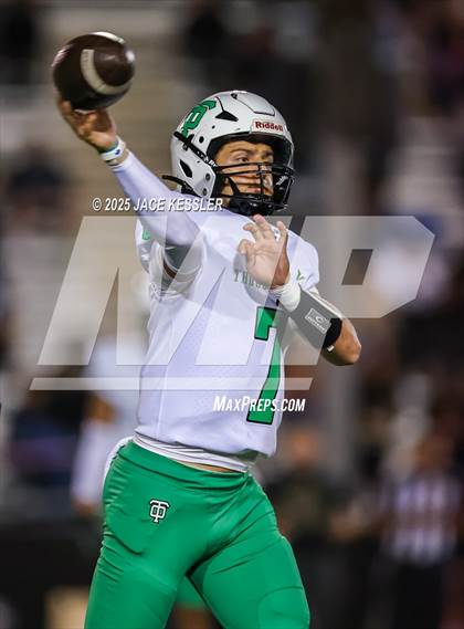 Thumbnail 2 in Thousand Oaks @ Calabasas photogallery.