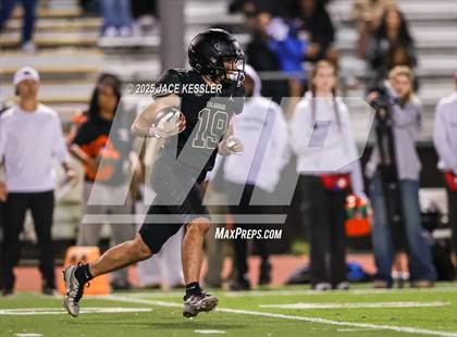 Thumbnail 1 in Thousand Oaks @ Calabasas photogallery.