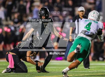 Thumbnail 1 in Thousand Oaks @ Calabasas photogallery.