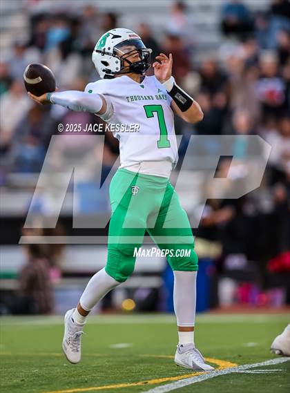 Thumbnail 1 in Thousand Oaks @ Calabasas photogallery.