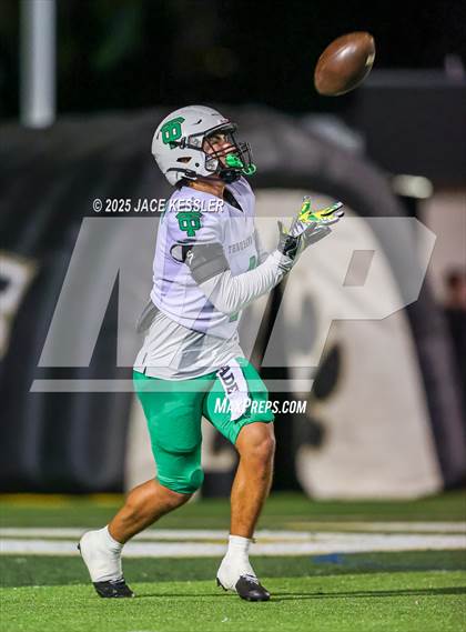 Thumbnail 1 in Thousand Oaks @ Calabasas photogallery.