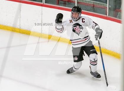 Thumbnail 1 in JSerra Catholic vs. Damien photogallery.