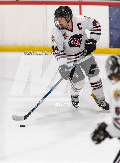 Thumbnail 1 in JSerra Catholic vs. Damien photogallery.