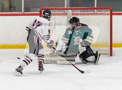 Thumbnail 1 in JSerra Catholic vs. Damien photogallery.